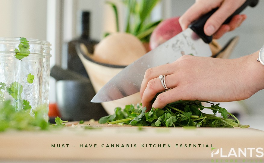 Cannabis Kitchen Essentials to Have This Holiday Season