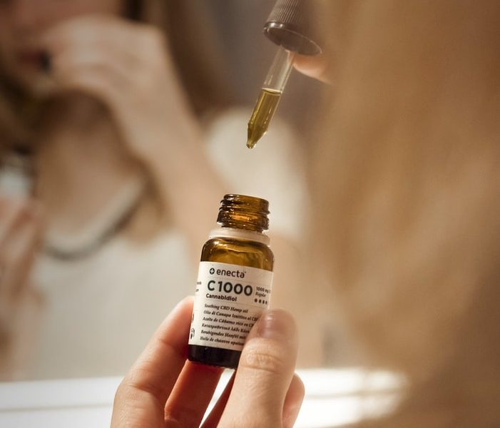 CBD Oil for skin Topical vs Oral